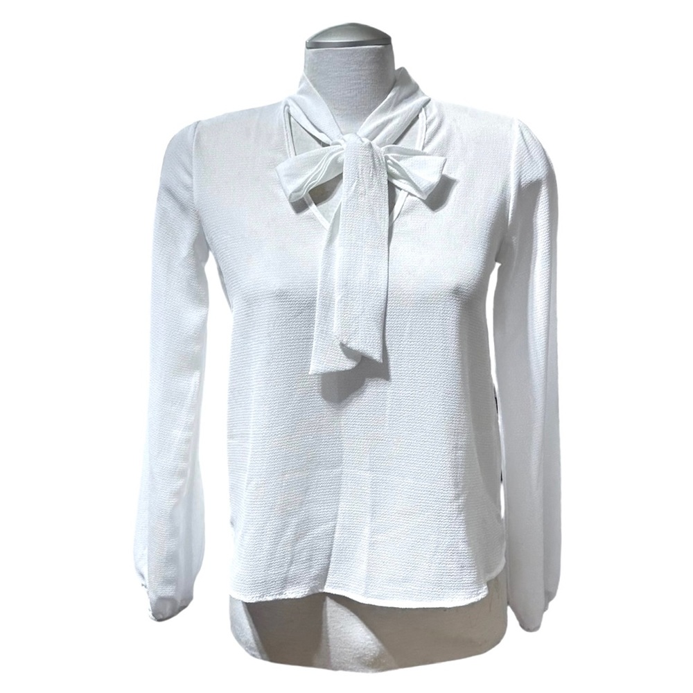 Fashion Nova EUC White Women’s Modest Dressy Tie Neck Long Sleeves Top Size XS